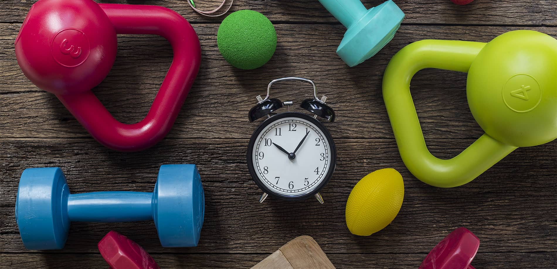 Colorful weights with a clock